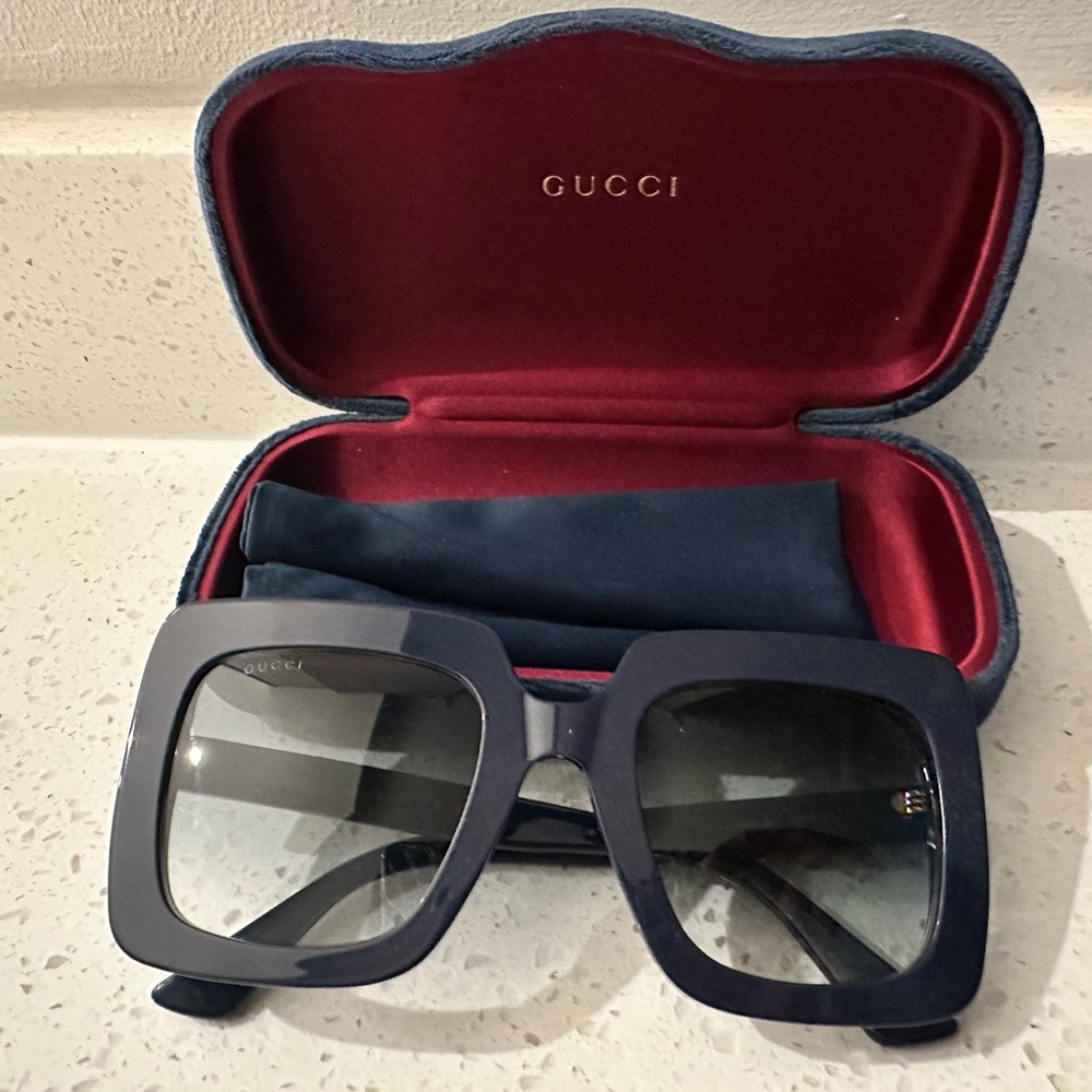 Gucci Men's Navy Square Sunglasses